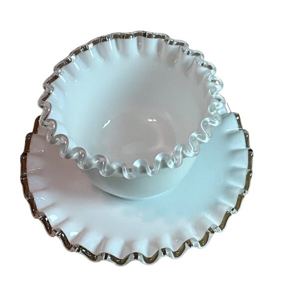 Vintage Fenton‎ Silver Crest Mayonnaise 2 Piece Set Milk Glass Scalloped Edges - Picture 2 of 9